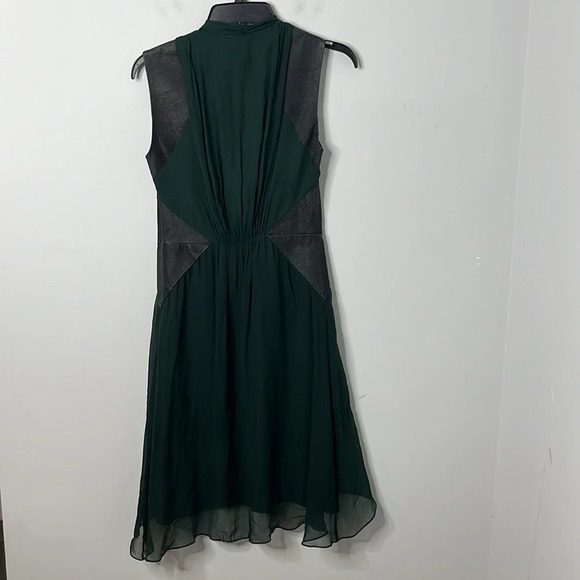 Haute Hippie Green Silk Leather Accent V-neck Sleeveless Dress - Picture 6 of 7